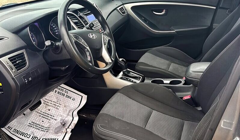 
								2016 Hyundai Elantra GT full									