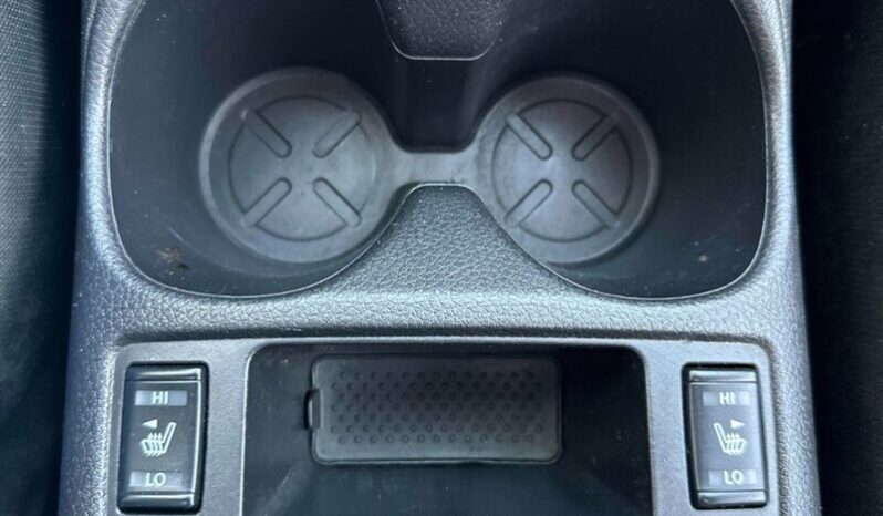 
								2018 Nissan Qashqai SV AWD full									