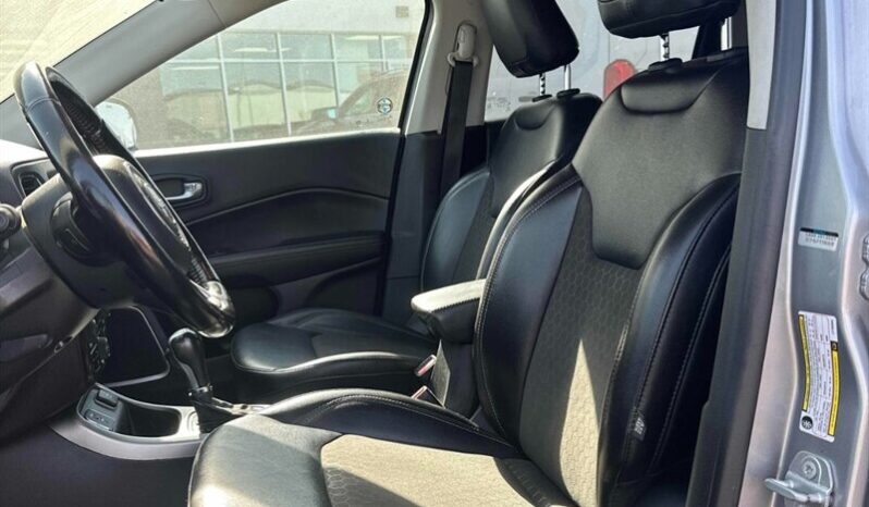 
								2020 Jeep Compass North full									