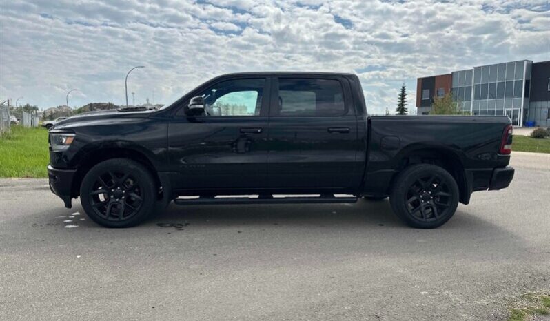 
								2022 Ram 1500 Sport 5.7L Hemi Crew Cab 4X4 full									