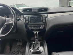 
										2020 Nissan Qashqai SL AWD full									
