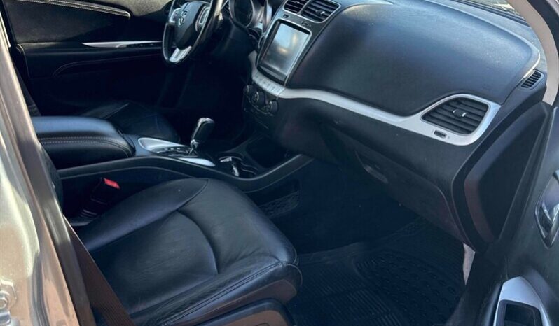 
								2019 Dodge Journey GT AWD full									