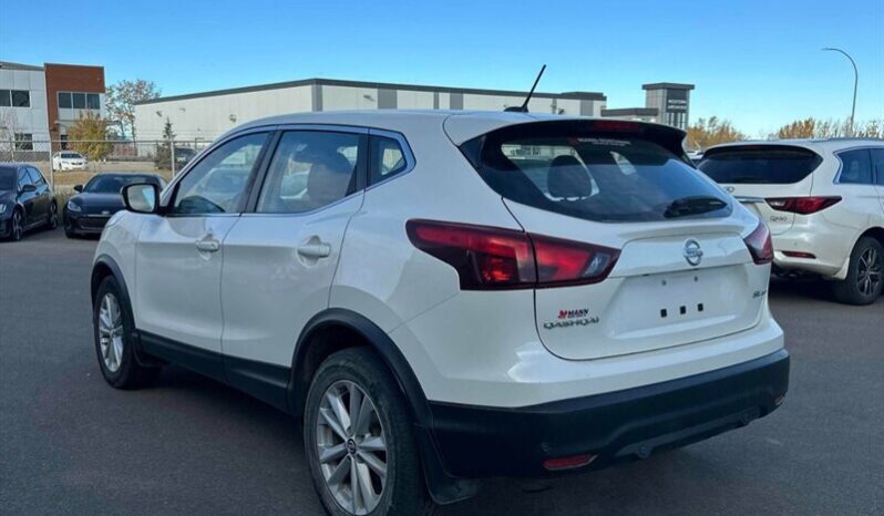 
								2019 Nissan Qashqai SV AWD full									
