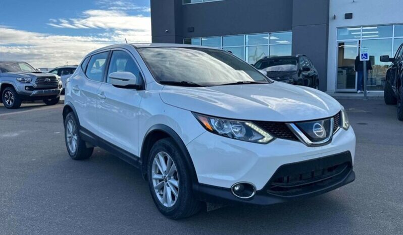
								2019 Nissan Qashqai SV AWD full									