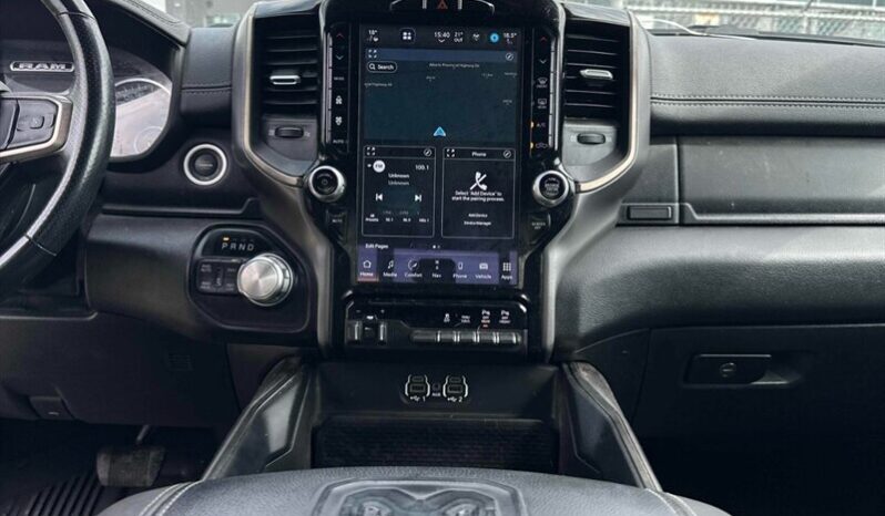 
								2022 Ram 1500 Sport 5.7L Hemi Crew Cab 4X4 full									