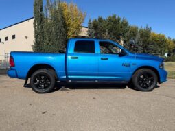 
										2019 RAM 1500 Classic Express Blackout Crew Cab 4×4 full									