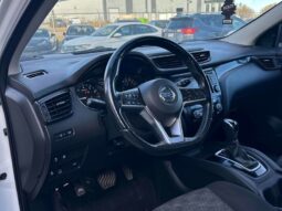 
										2019 Nissan Qashqai SV AWD full									