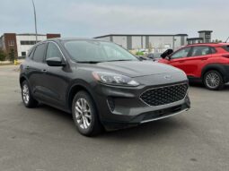 
										2020 Ford Escape SE AWD full									