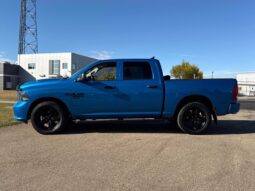 
										2019 RAM 1500 Classic Express Blackout Crew Cab 4×4 full									