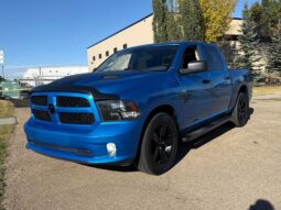 2019 RAM 1500 Classic Express Blackout Crew Cab 4×4