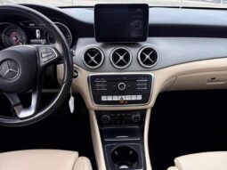 2017 Mercedes-Benz CLA 250 4MATIC AWD full