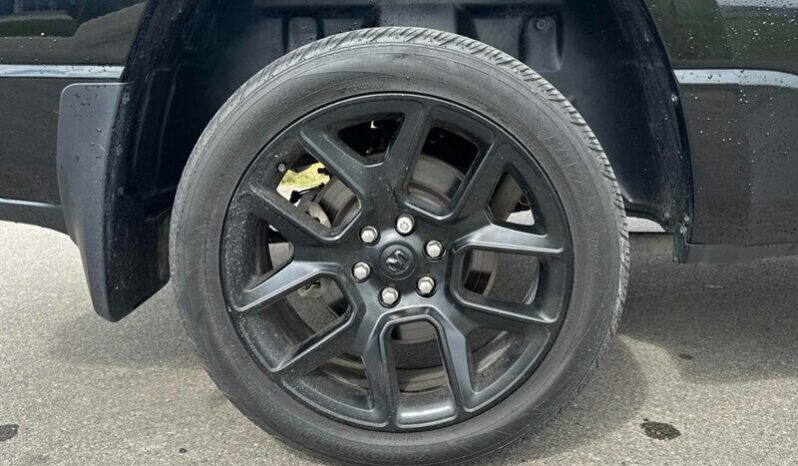 
								2022 Ram 1500 Sport 5.7L Hemi Crew Cab 4X4 full									