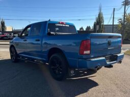 
										2019 RAM 1500 Classic Express Blackout Crew Cab 4×4 full									
