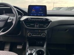 
										2020 Ford Escape SE AWD full									