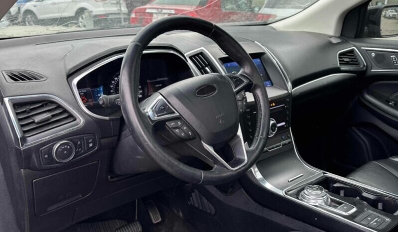 
								2019 Ford Edge Titanium AWD full									