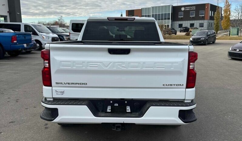 
								2023 Chevrolet Silverado 1500 Custom Crew Cab 4×4 full									