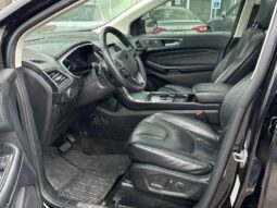 
										2019 Ford Edge Titanium AWD full									