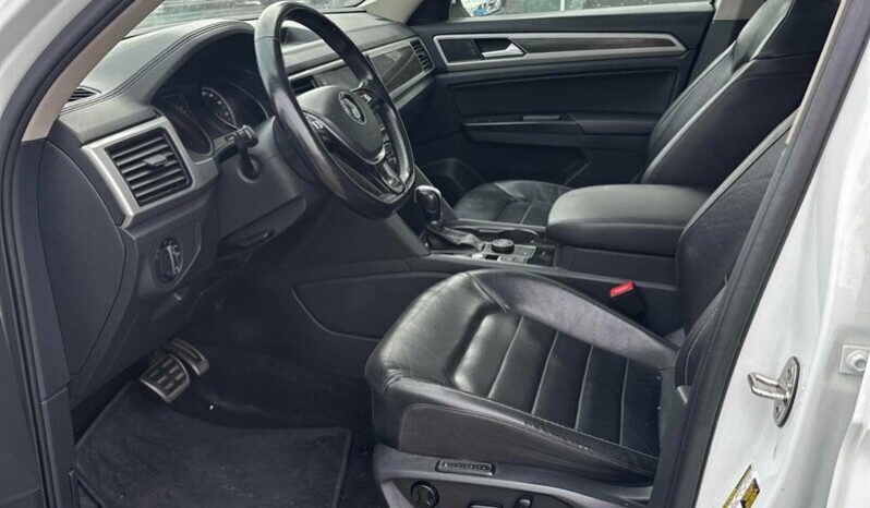 
								2019 Volkswagen Atlas SEL R-Line 4Motion AWD full									