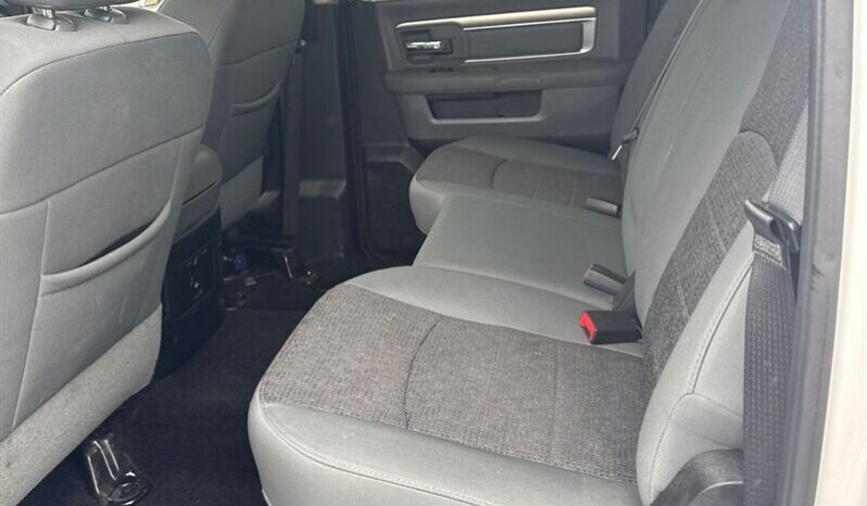 
								2015 Ram 2500 SLT 6.4L Hemi Crew Cab 4×4 full									