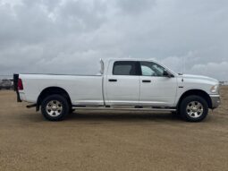 
										2015 Ram 2500 SLT 6.4L Hemi Crew Cab 4×4 full									