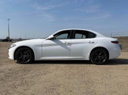 
										2017 Alfa Romeo Giulia Q4 AWD full									