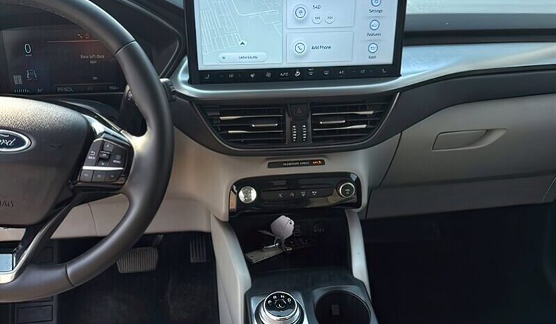 
								2023 Ford Escape Active AWD full									