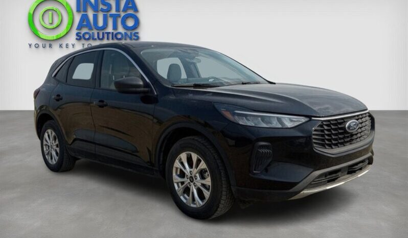 
								2023 Ford Escape Active AWD full									