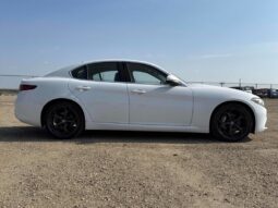 
										2017 Alfa Romeo Giulia Q4 AWD full									