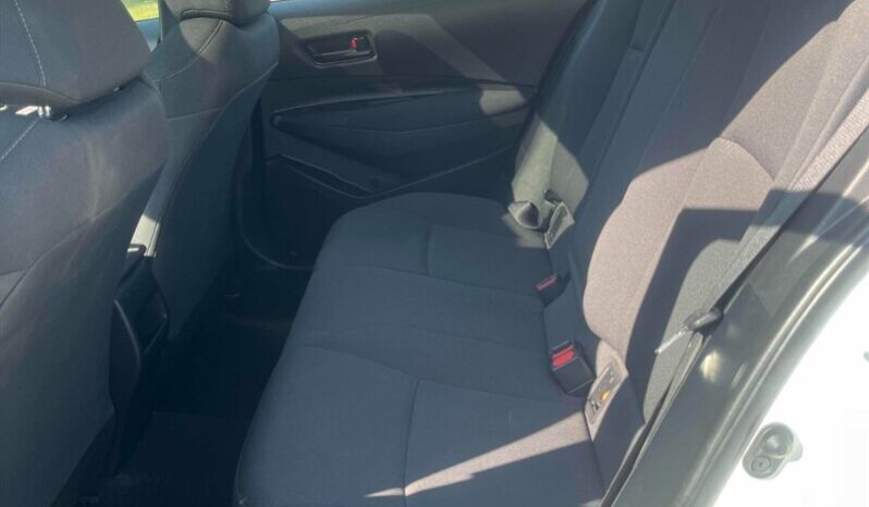 
								2022 Toyota Corolla LE full									