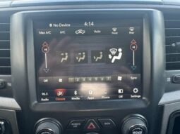 
										2019 RAM 1500 Classic Express Blackout Crew Cab 4×4 full									