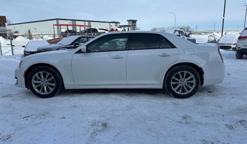 
								2021 Chrysler 300 S AWD full									