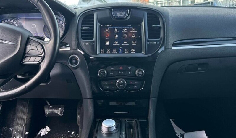 
								2021 Chrysler 300 S AWD full									