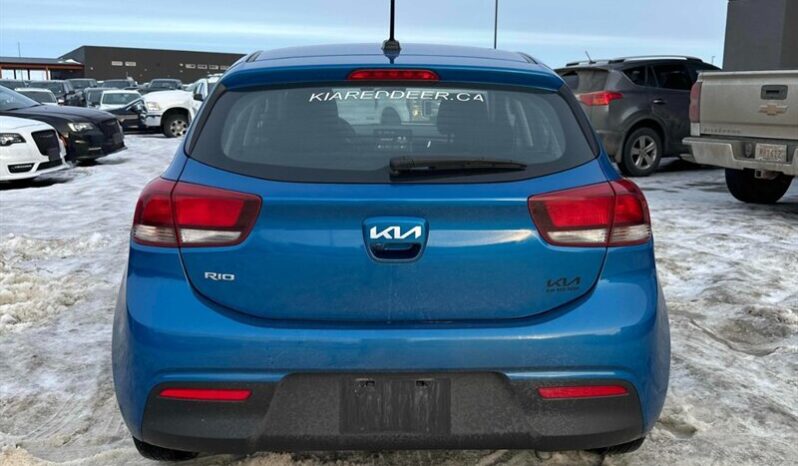 
								2023 Kia Rio S full									
