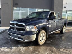 2019 Ram 1500 Classic SLT 5.7L Hemi Crew Cab 4X4