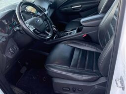 
										2019 Ford Escape SEL AWD full									