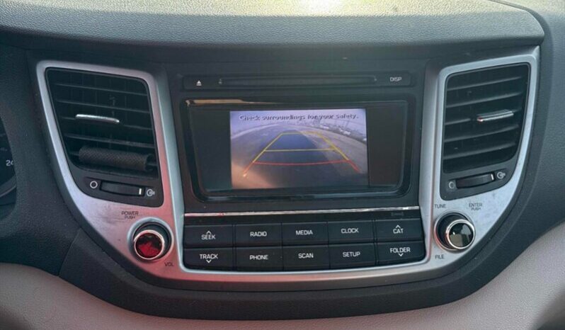 
								2017 Hyundai Tucson SE AWD full									