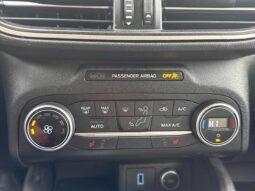 
										2020 Ford Escape SE AWD full									