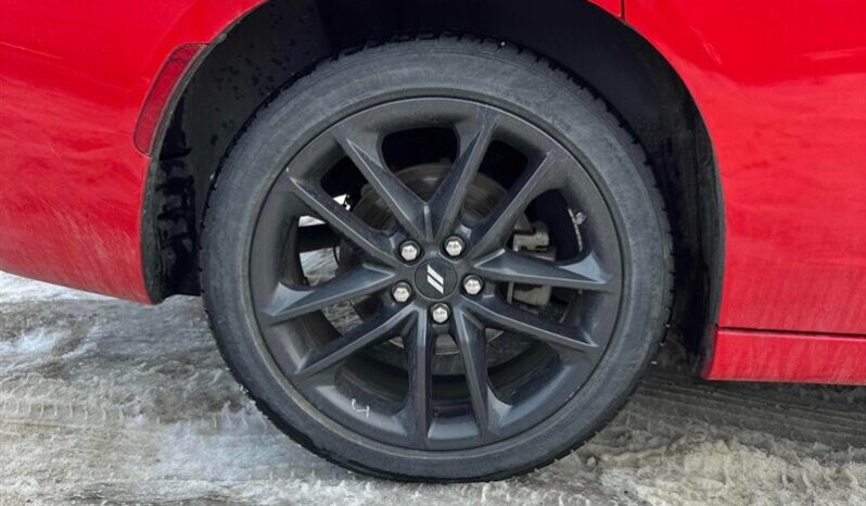 
								2023 Dodge Charger SXT AWD full									