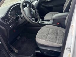 
										2020 Ford Escape SE AWD full									