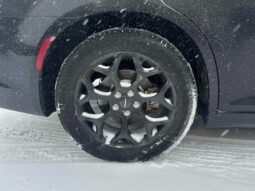 
										2023 Chrysler 300 Touring L AWD full									