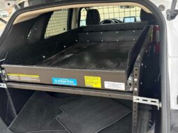 
										2020 Ford Escape SE AWD full									