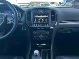 
										2023 Chrysler 300 S AWD full									