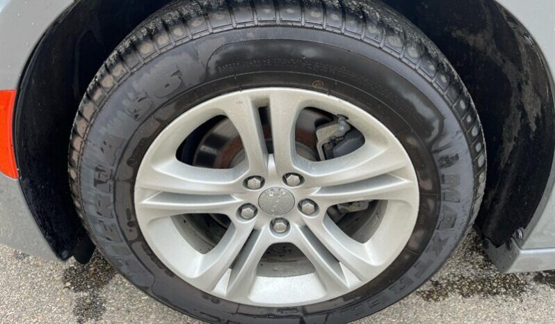 
								2019 Dodge Charger SXT full									