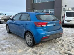 
										2023 Kia Rio S full									