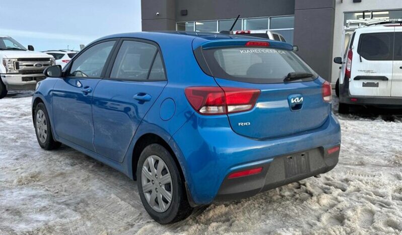 
								2023 Kia Rio S full									
