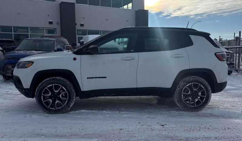 
								2024 Jeep Compass Trailhawk 4×4 full									
