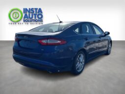 
										2016 Ford Fusion SE full									