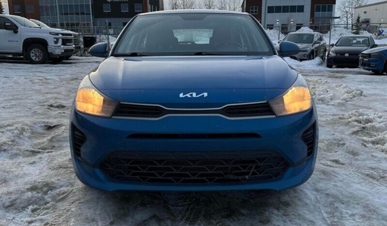 
								2023 Kia Rio S full									