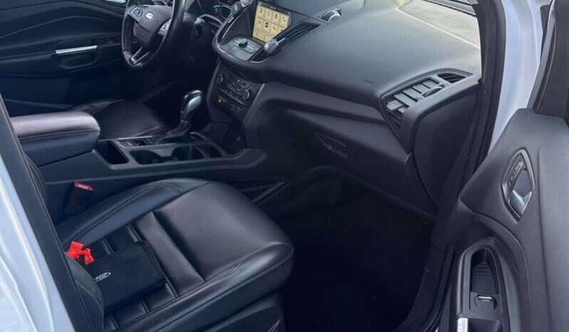 
								2019 Ford Escape SEL AWD full									