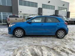 
										2023 Kia Rio S full									
